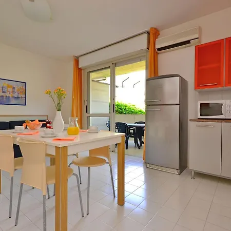Ideal Equipped Retreat With Pool