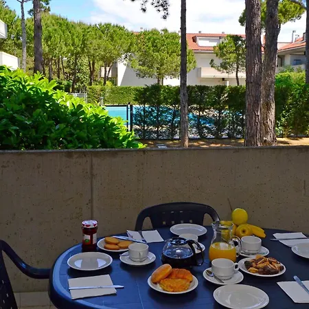 Ideal Equipped Retreat With Pool