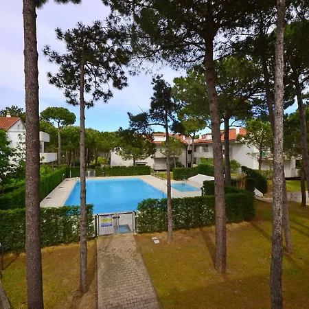 Ideal Equipped Retreat With Pool アパート リニャーノ・サッビアドーロ